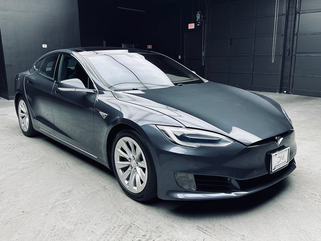 Used 2016 Tesla Model S 90D AWD/4WD image 9