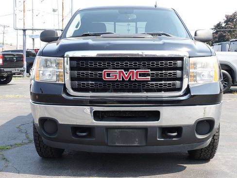 Used 2011 GMC Sierra 2500 SLE w/ Snow Plow Prep Package AWD/4WD image 5