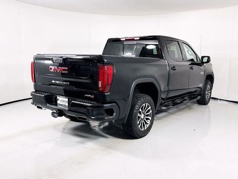 Used 2019 GMC Sierra 1500 AT4 w/ Off Road Performance Package image 5