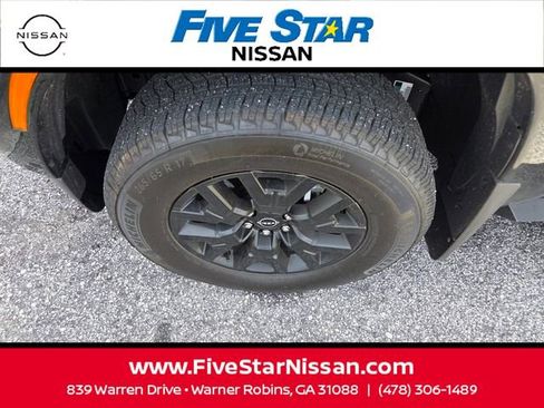 Used 2026 Nissan Frontier SV w/ SV Convenience Package AWD/4WD image 5