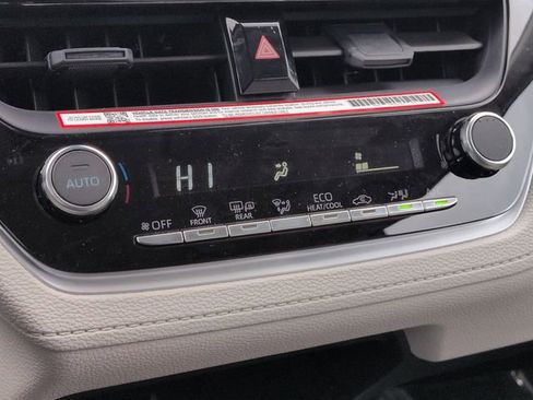 New 2026 Toyota Corolla Cross LE image 21