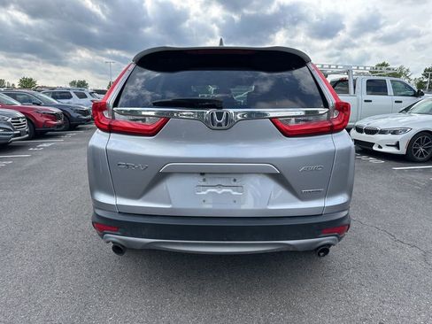 Used 2019 Honda CR-V Touring image 11