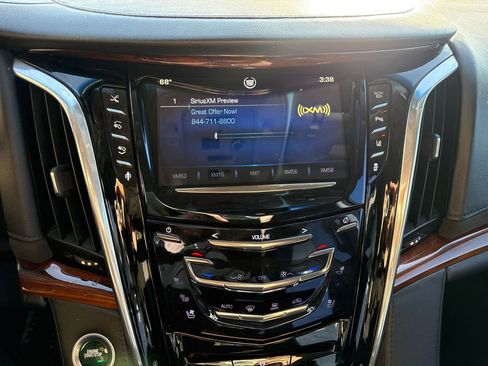 Used 2015 Cadillac Escalade Premium image 69