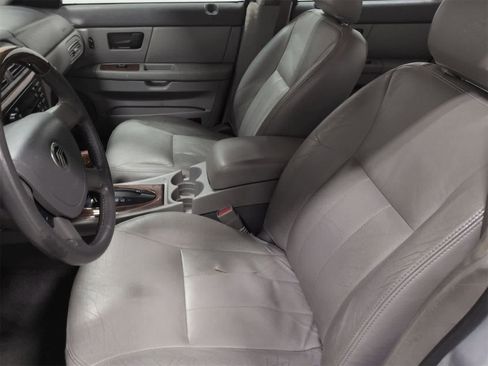 Used 2005 Mercury Sable LS image 16