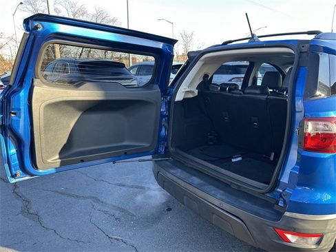 Certified 2018 Ford EcoSport SES image 40