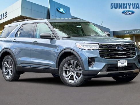 New 2026 Ford Explorer Active AWD/4WD image 1