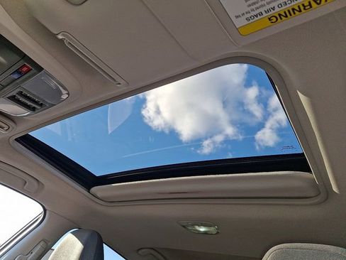 New 2026 Subaru Crosstrek 2.0i Premium image 10