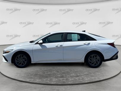 Used 2024 Hyundai Elantra SEL