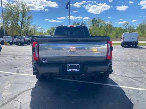 New 2026 Ford F350 Platinum w/ Platinum Plus Package AWD/4WD image 6