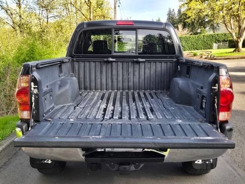 Used 2006 Toyota Tacoma 4x4 Access Cab V6 image 14