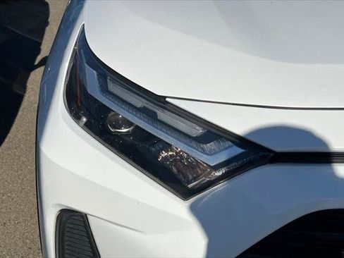 Certified 2022 Toyota RAV4 XLE w/ Convenience Package AWD/4WD image 14