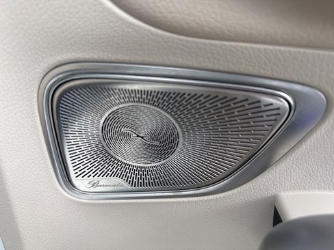 Used 2023 Mercedes-Benz GLC 300 4MATIC image 28