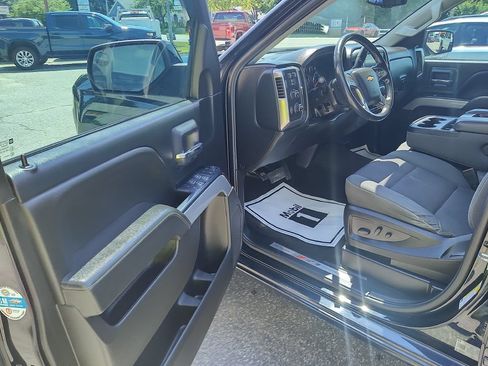 Used 2018 Chevrolet Silverado 1500 LT w/ All Star Edition AWD/4WD image 11
