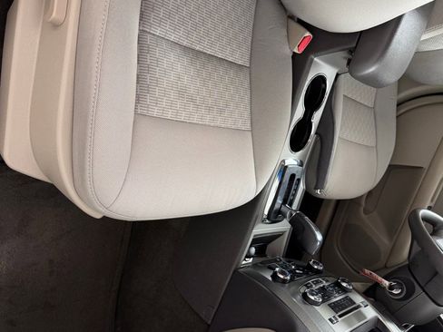 Used 2011 Ford Fusion S image 19