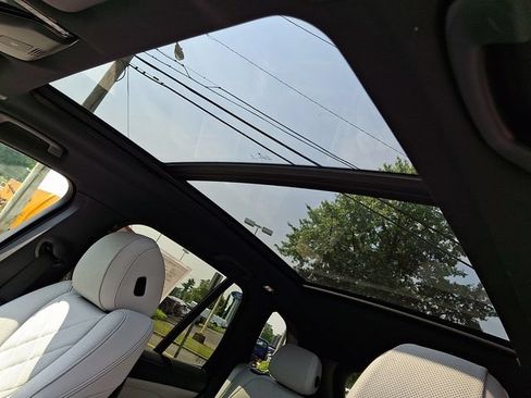 Used 2024 BMW X5 xDrive40i w/ Premium Package AWD/4WD image 14