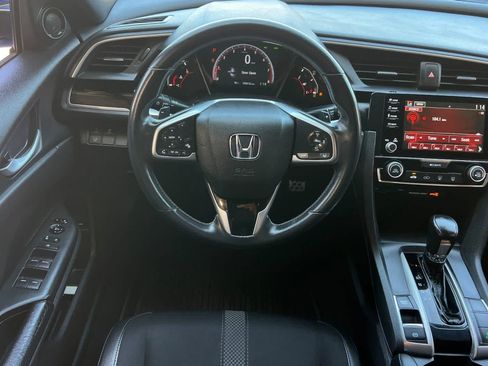Used 2019 Honda Civic Sport image 15