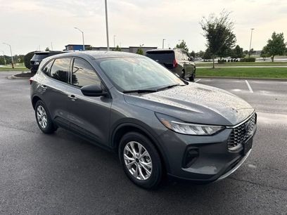Used 2025 Ford Escape Active w/ Cold Weather Package