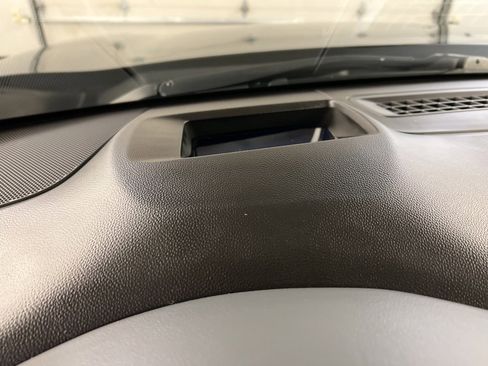 Used 2023 Buick Enclave Premium w/ Experience Buick Package image 40