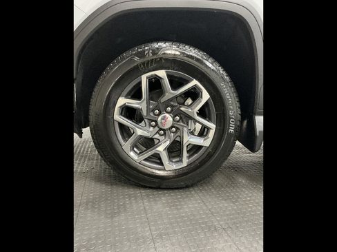 New 2026 GMC Sierra 1500 SLT w/ SLT Premium Package image 30