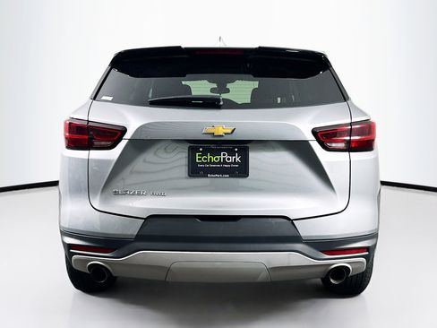 Used 2025 Chevrolet Blazer LT image 7