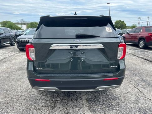 Used 2023 Ford Explorer XLT w/ Equipment Group 202A AWD/4WD image 9