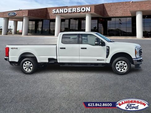 Used 2024 Ford F350 XLT image 2