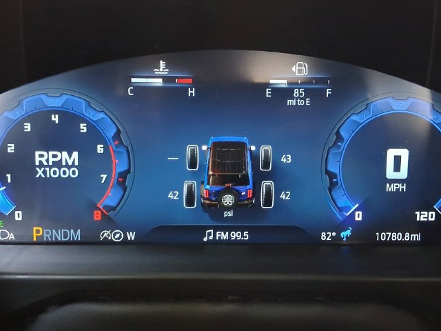 Used 2025 Ford Bronco Outer Banks AWD/4WD image 17