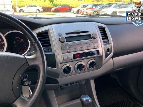 Used 2009 Toyota Tacoma PreRunner RWD image 6