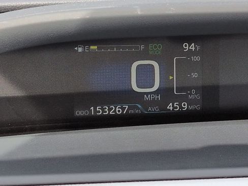 Used 2016 Toyota Prius Four FWD image 26