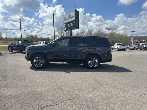 Used 2025 Chevrolet Tahoe Z71 AWD/4WD image 6