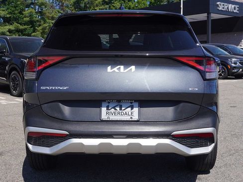 Used 2023 Kia Sportage LX AWD/4WD image 11