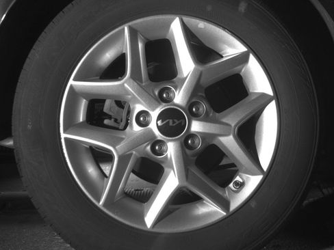 Used 2025 Kia Soul LX w/ LX Technology Package FWD image 15