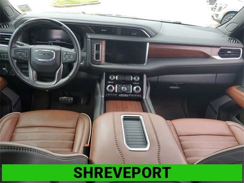 Certified 2024 GMC Yukon XL Denali Ultimate image 21