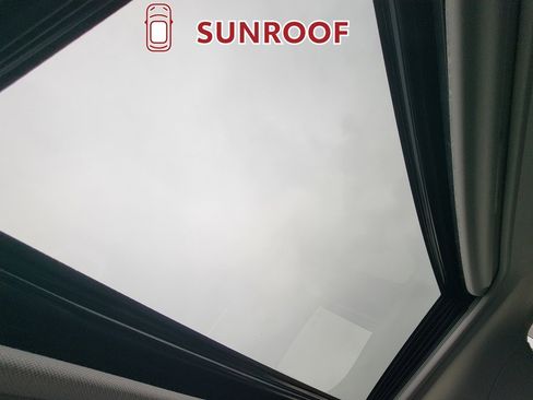 Used 2020 Toyota RAV4 Limited image 33