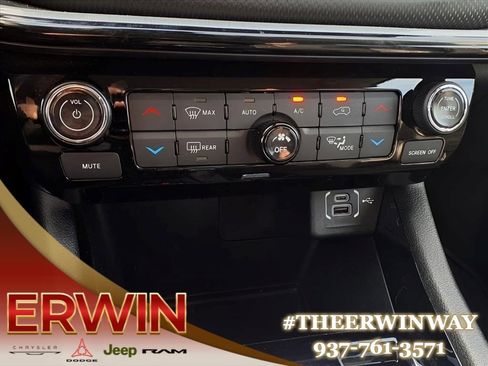 Certified 2022 Jeep Compass Trailhawk AWD/4WD image 21