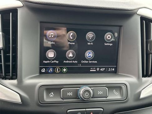 Used 2024 GMC Terrain SLE w/ Driver Convenience Package FWD image 13