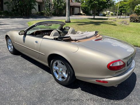 Used 1999 Jaguar XK8 Convertible RWD image 3