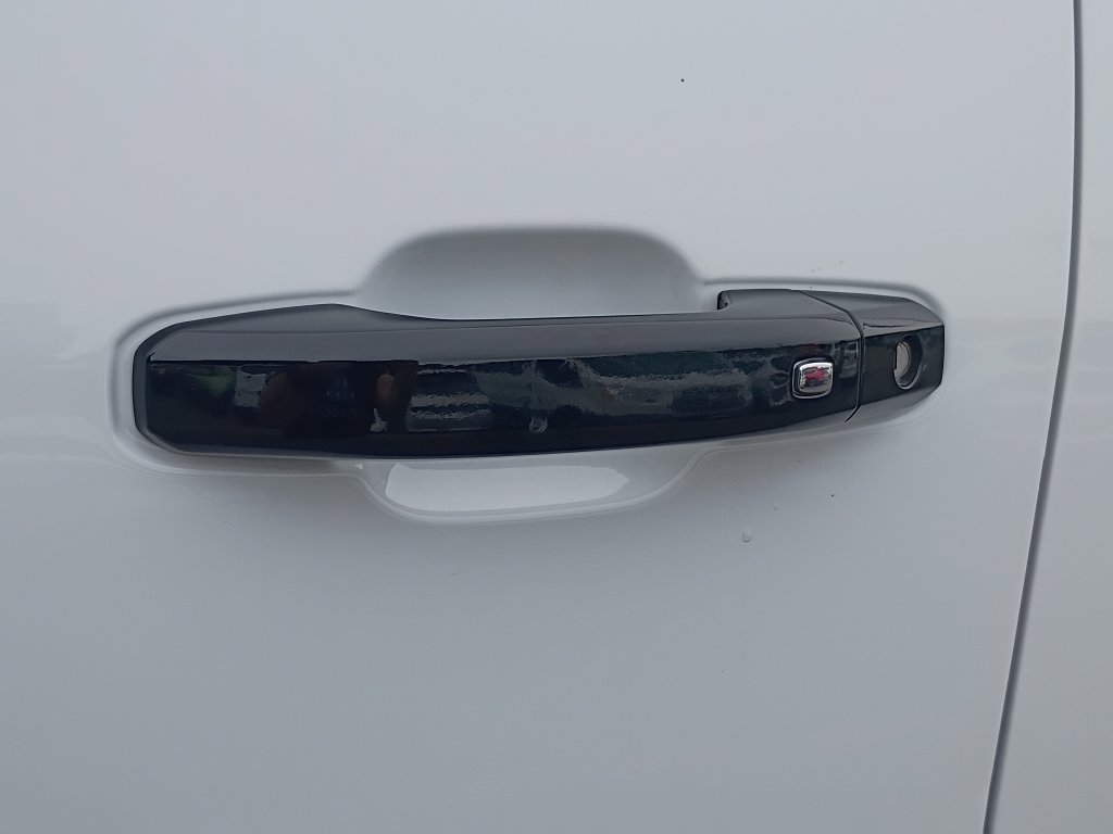 Used 2025 GMC Sierra 2500 AT4X w/ AT4X AEV Edition AWD/4WD image 14