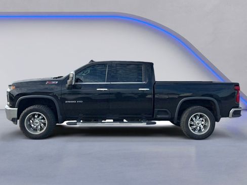 Used 2020 Chevrolet Silverado 2500 LTZ w/ LTZ Premium Package AWD/4WD image 3
