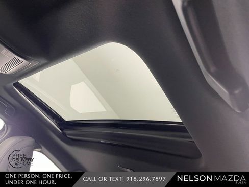 New 2026 MAZDA MAZDA3 2.5 S Hatchback w/ Premium Pkg FWD image 19