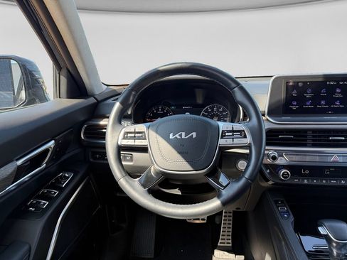 Used 2022 Kia Telluride SX w/ SX Prestige Package AWD/4WD image 15