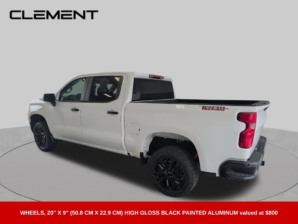 Used 2025 Chevrolet Silverado 1500 Custom Trail Boss AWD/4WD image 4