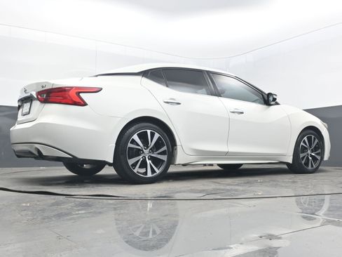 Used 2018 Nissan Maxima 3.5 SV image 24