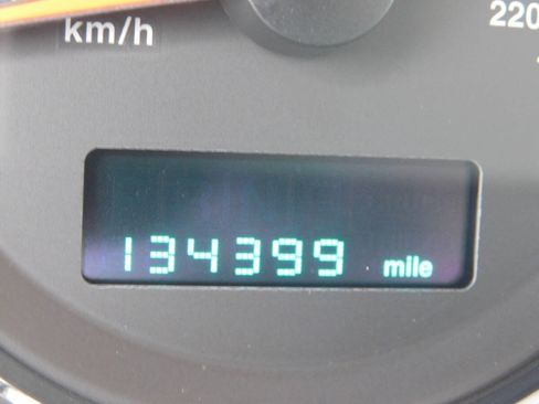 Used 2006 Jeep Grand Cherokee Limited AWD/4WD image 10
