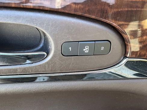 Used 2014 Buick Enclave Premium w/ Trailering Provision Package image 30