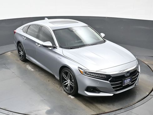 Used 2022 Honda Accord Touring image 41