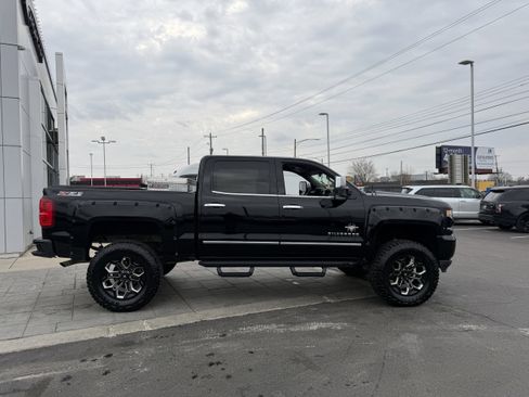 Used 2017 Chevrolet Silverado 1500 LTZ image 7