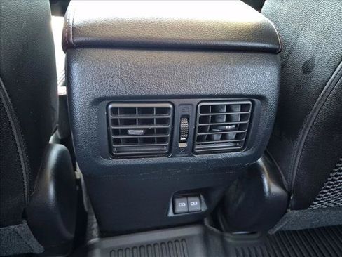Used 2023 Toyota 4Runner TRD Off-Road Premium w/ Off Road Premium Plus Package AWD/4WD image 18