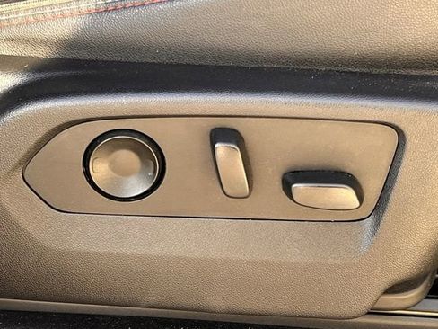 Used 2021 Chevrolet Tahoe RST image 24