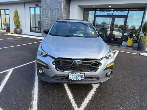 Used 2024 Subaru Crosstrek 2.5i Sport image 2